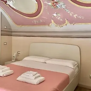 Appartement Couple's Dream Loft 100mt From Duomo And Italie