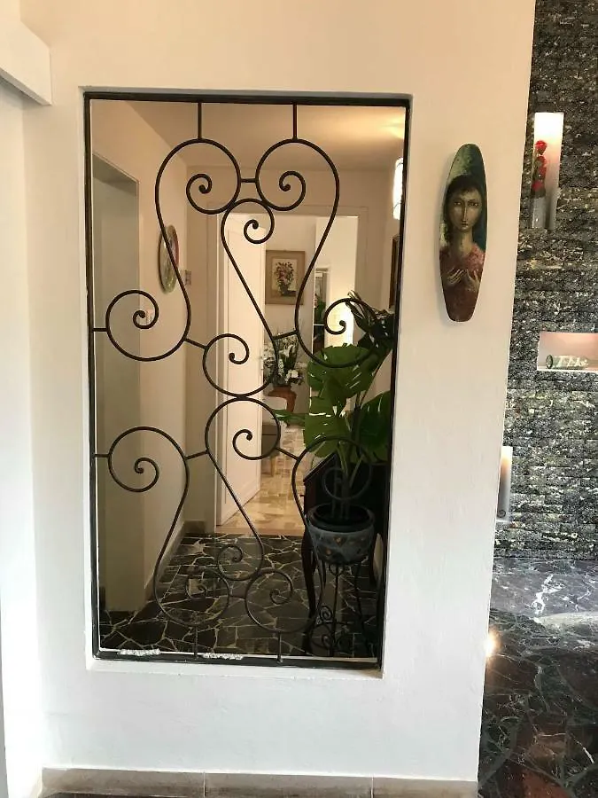 Cozy Apartment Sabrina Signa 0*,  Italien