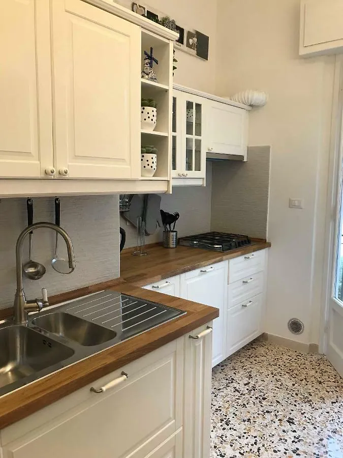 Cozy Apartment Sabrina Signa 0*,  Italien